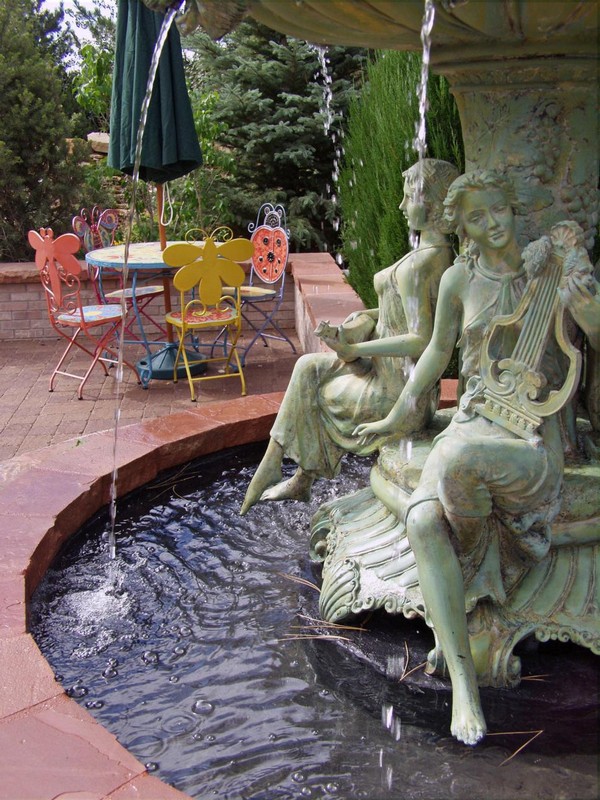 41 Inspiring Garden Water Features with Images - Planted Well