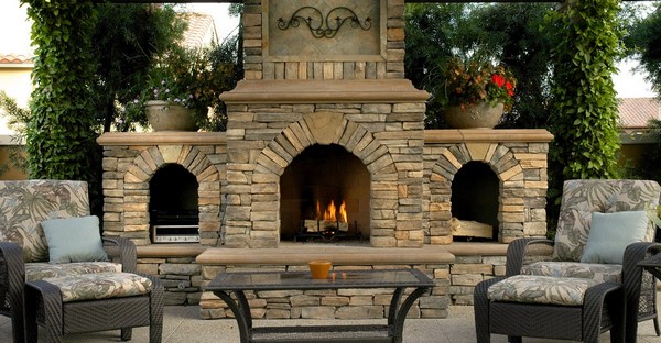 Outdoor Fireplace Ideas: Top 10 Outdoor Fireplace Kits & DIY Plans [2019]