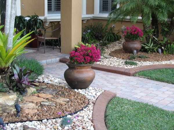 21 Landscaping Ideas For Rocks Stones And Pebbles Fit