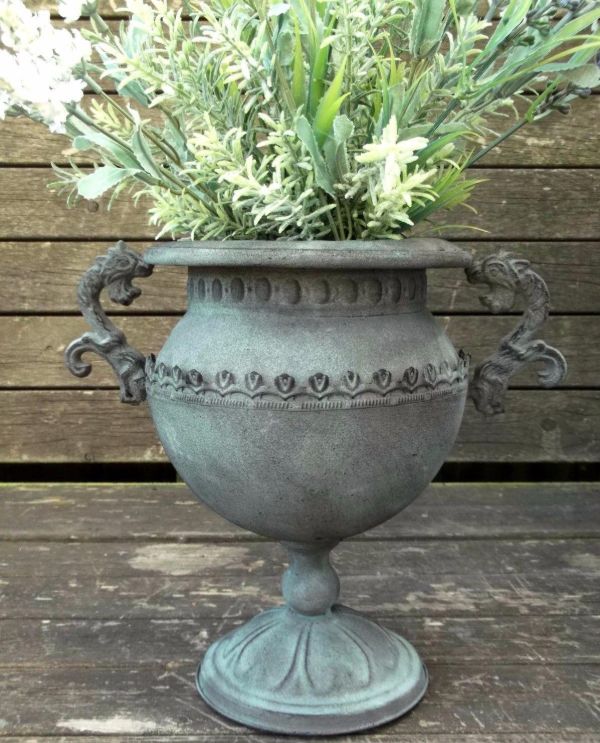 https://www.plantedwell.com/wp-content/uploads/2020/08/plant-stand-antiques.jpg